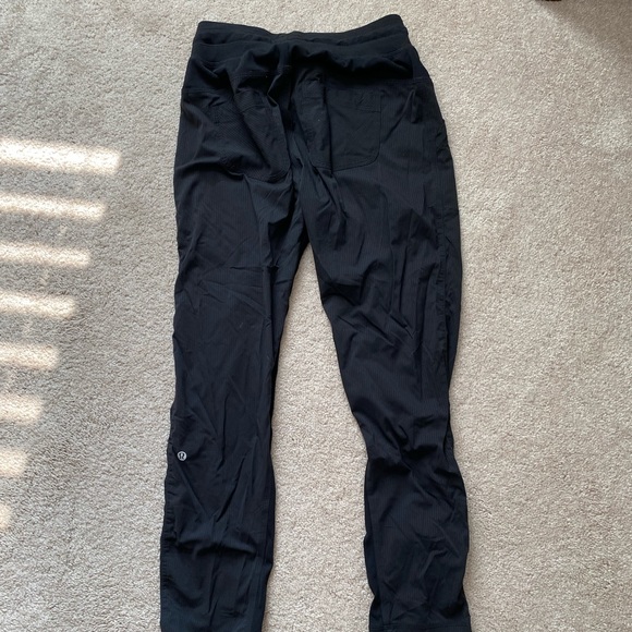 Lululemon joggers - Picture 1 of 3